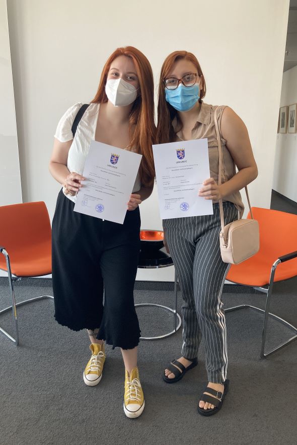 GuKs_Giovanna & Nina_073_BR_seit 2020_am St. Vinzenz Hanau_Anerkennungsurkunde 2021_kleiner
